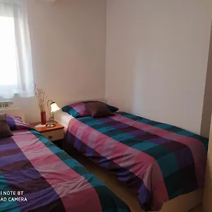 zkontrolujte dostupnost